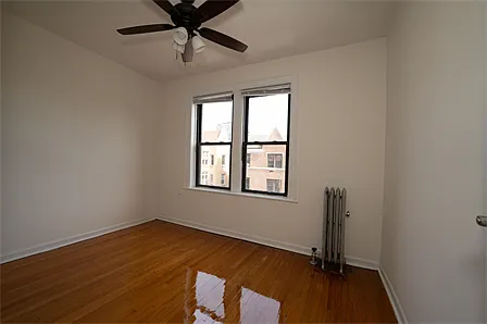 632 W. Addison — Photo 10