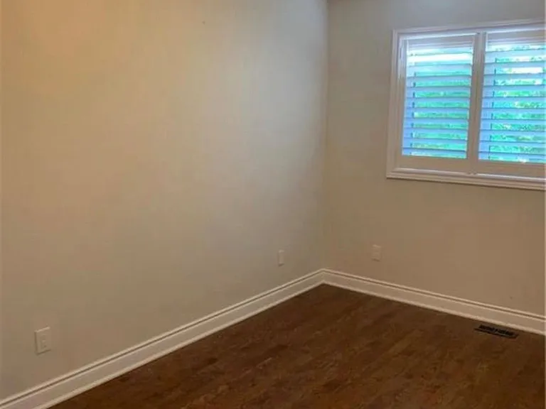 326 Doak Ln — Photo 15