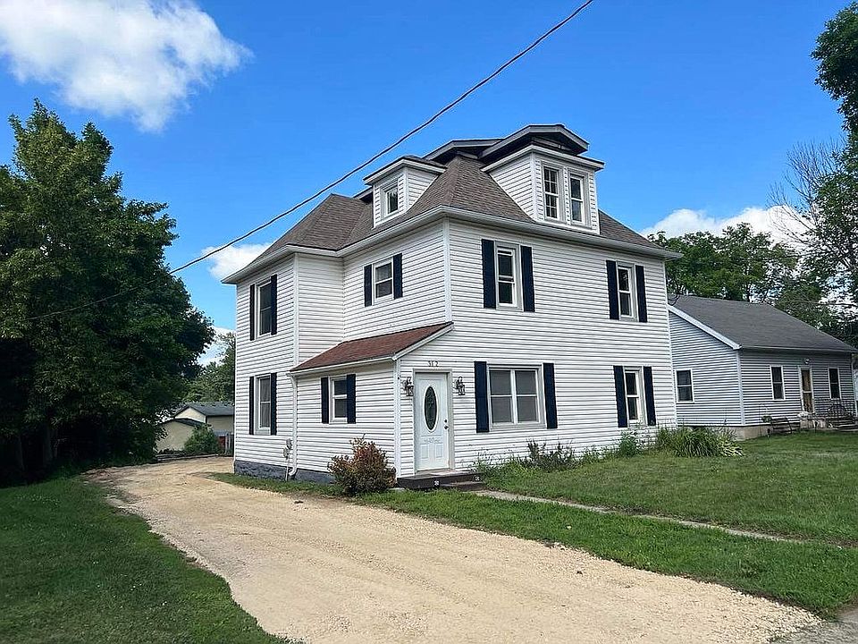 1st image of 312 Main St E