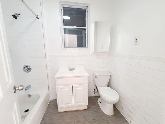 5th image of 716 E 181st St #2