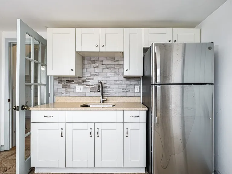 9 Dexter St #3 — Photo 2