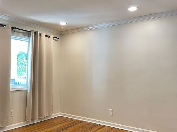 2nd image of 31 Vinson Dr