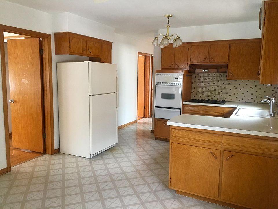 1st image of 2445 N 77th Ave #2