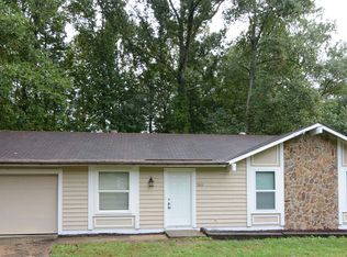 9003 Bentwood Ln, Riverdale, GA