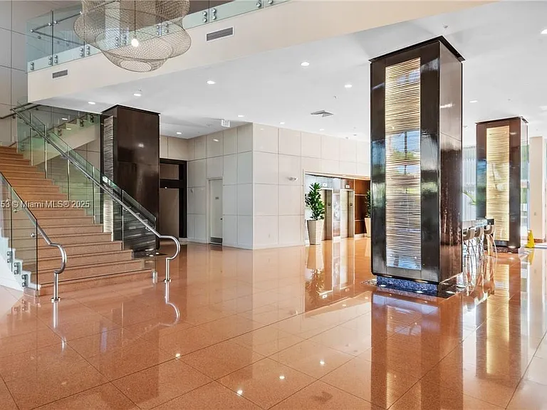 2775 NE 187th St #Penthouse 22 — Photo 25