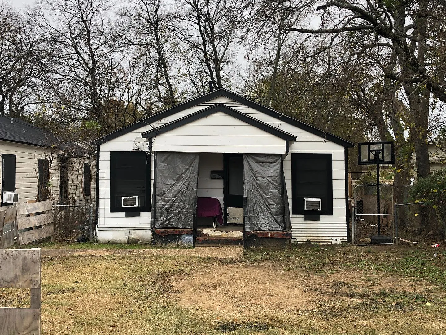 2 Bed 2 Bath house — Photo 1
