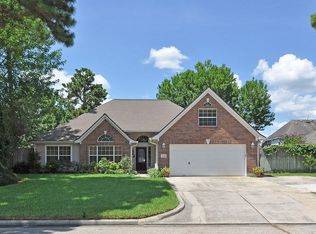 8539 Discus Dr, Humble, TX 77346