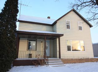 105 Main Ave N, Hankinson, ND 58041