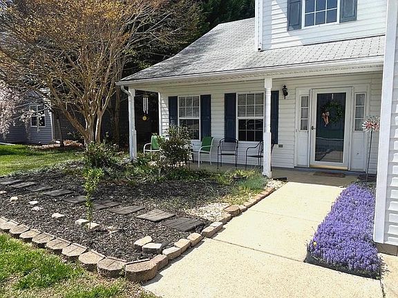 2nd image of 48224 Keel Dr