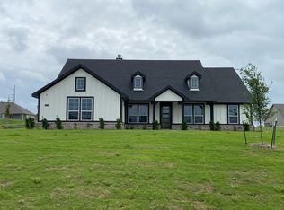 127 Big Sky Rd, Decatur, TX 76234