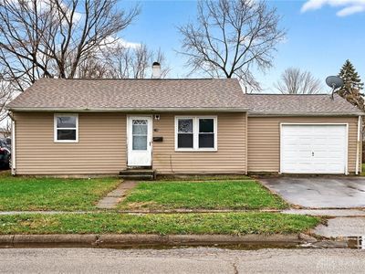 230 Pat Ln, Fairborn, OH, 45324