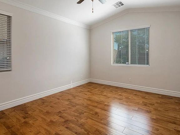 3rd image of 3485 Elegant Rose St