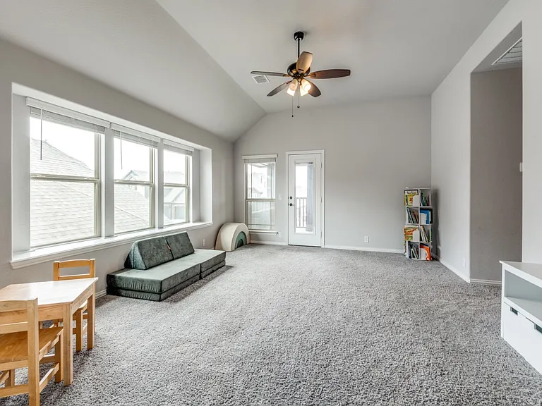 1613 Mack Ln — Photo 14
