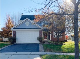 4407 Northgate Ct, Carpentersville, IL 60110