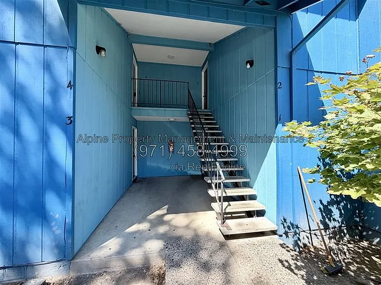 17890 SW Alexander St #2 — Photo 21