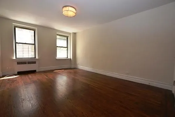 Rented by City Connections Realty | media 33