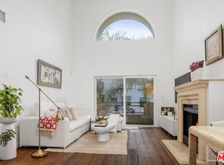 1319 N Detroit St #Penthouse 1, Los Angeles, CA 90046