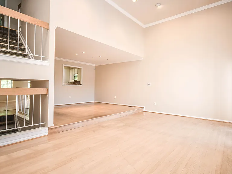5918 Edson Ln — Photo 17