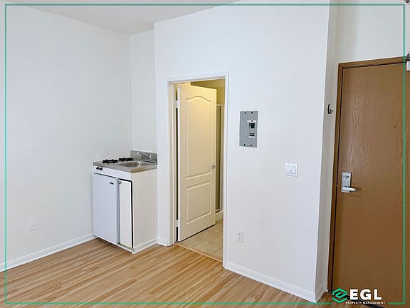 2nd image of 445 S Western Ave APT 211