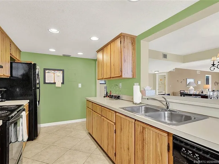 10044 S Ocean Dr #907 — Photo 38