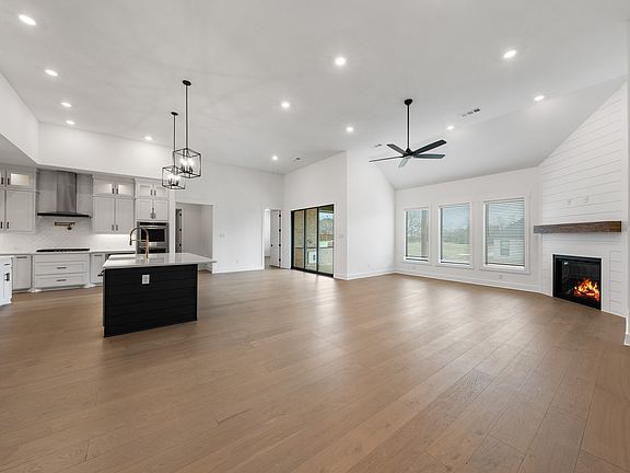 6th image of this home