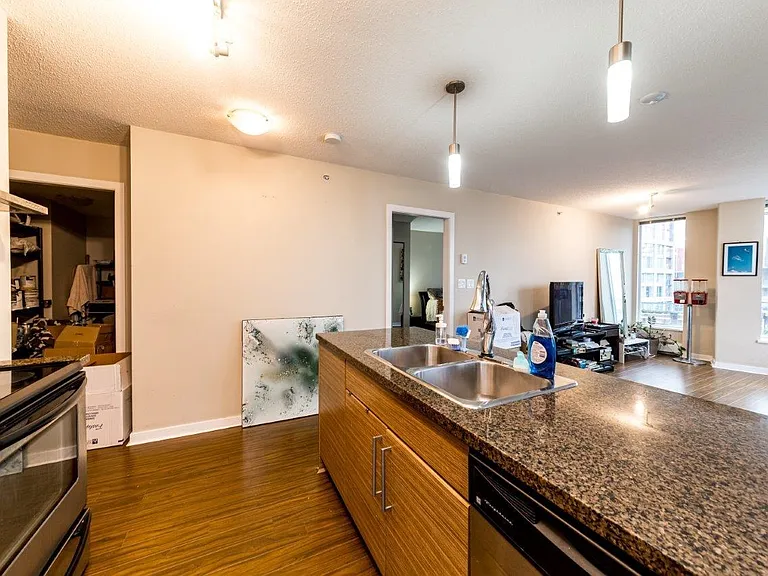 188 Keefer Pl #1006 — Photo 14