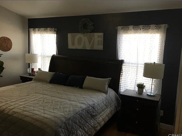 1575 Julian Ct — Photo 4