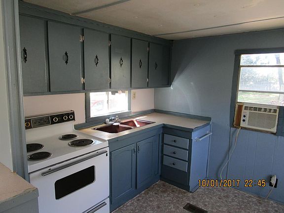 Kitchen with lots of cabinet space