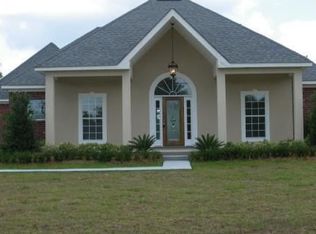 17085 Fenton Dedeaux Rd, Kiln, MS 39556