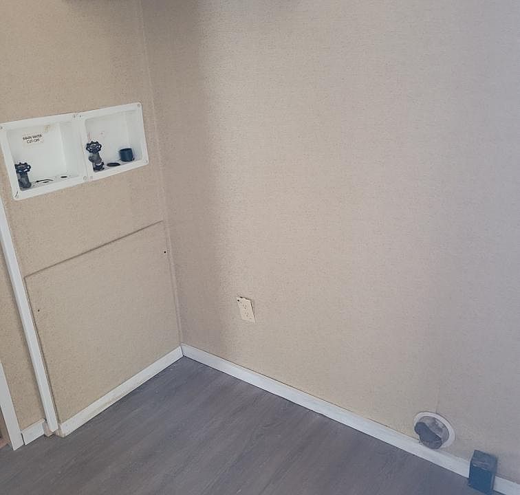 2nd image of 1159 Central St