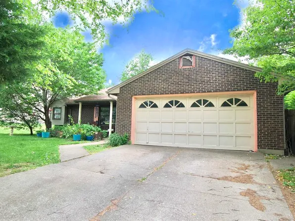 2229 Yewells Lndg S, Owensboro, KY 42303