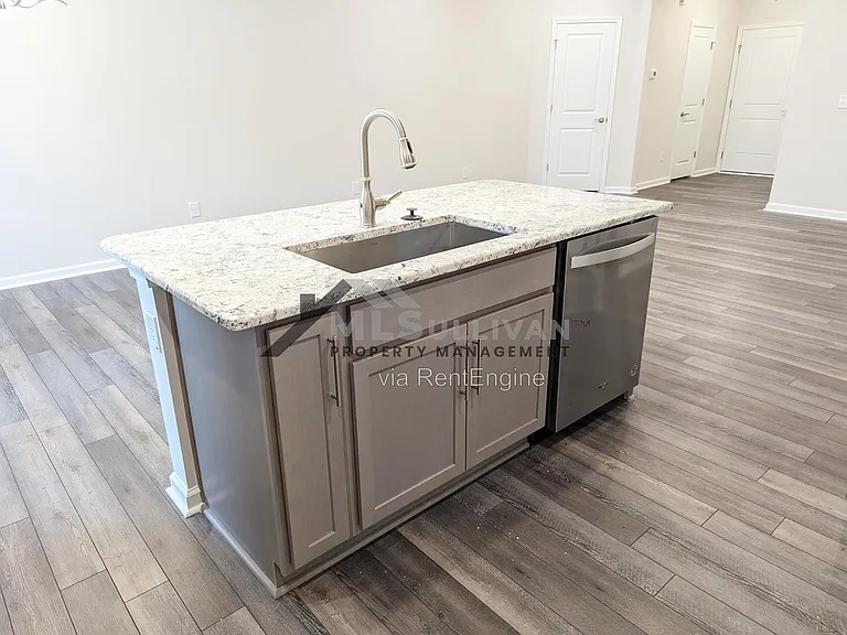 1527 Smoky Mountains St #1 — Photo 9