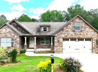 330 Saddlers Run, Chesnee, SC 29323