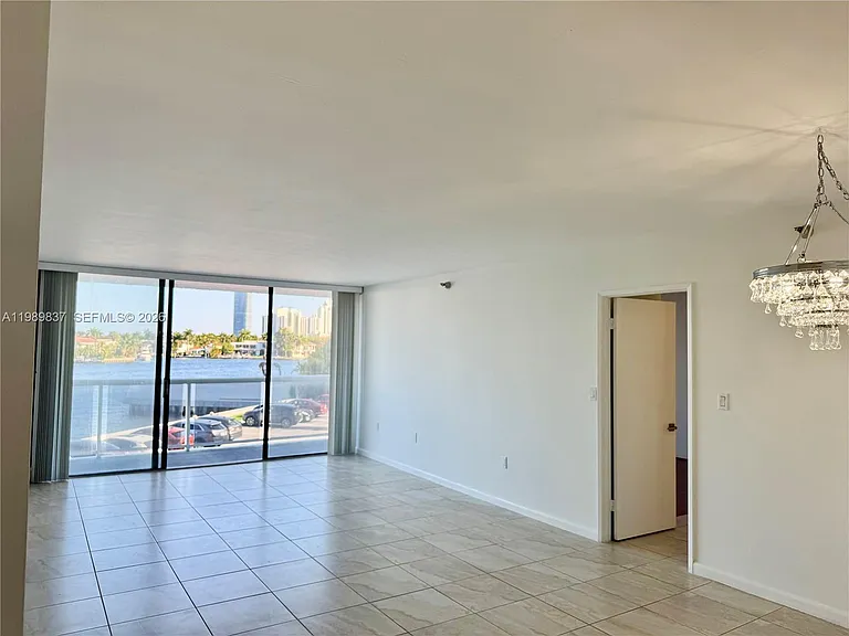 20515 E Country Club Dr #246 — Photo 10