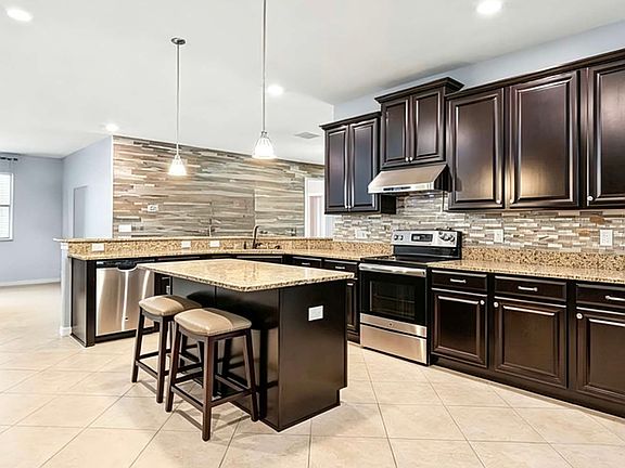 4th image of 11413 Sunburst Marble Rd