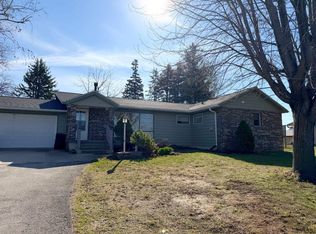 1106 Locust Rd, Decorah, IA 52101