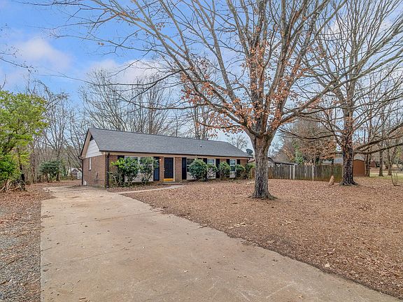 5th image of 7327 Cormwell Ln