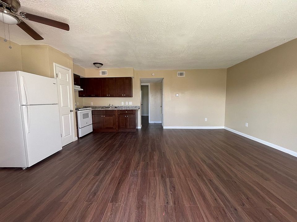 Main Plaza Apartments 910 Main St Pasadena, TX Zillow