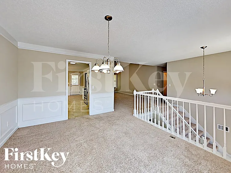 376 Tuscany Trce — Photo 5
