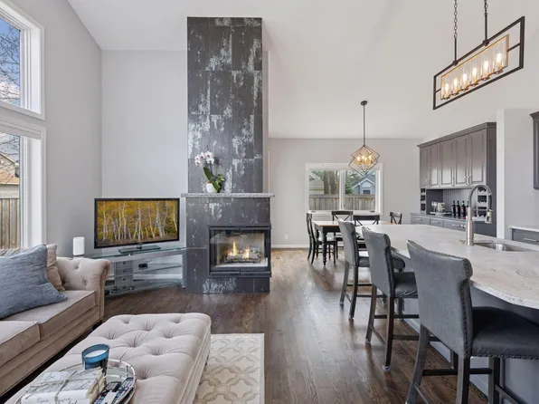 15610 17th Pl N, Plymouth, MN 55447