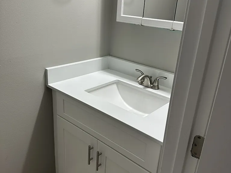 412 Elmwood Dr — Photo 7