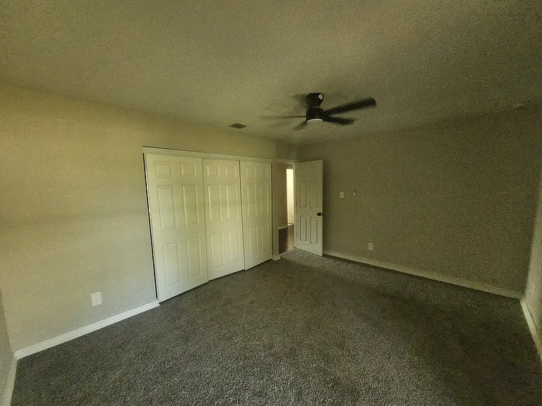 2715 Lakemist St — Photo 3