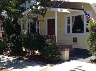 1011 8th St, Coronado, CA 92118