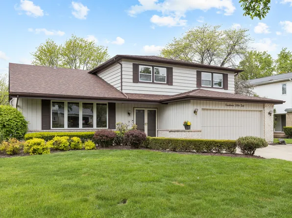 1452 Hemlock Knoll Ter, Northbrook, IL 60062