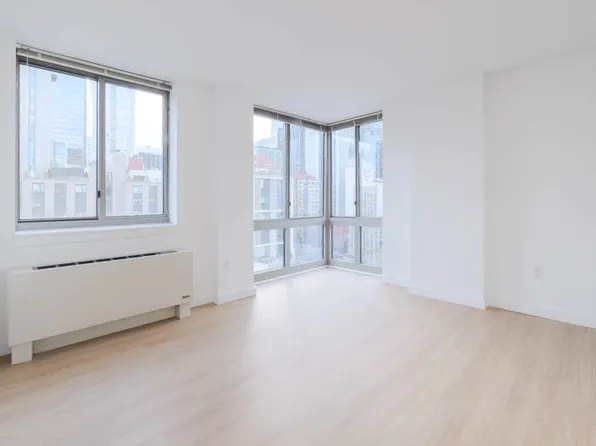 400 West 37th Street image 45 of 69