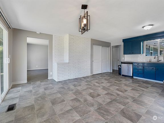 5th image of 8803 Forest Avenue SW