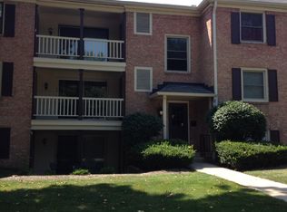 965 Manor Ln APT F, Columbus, OH 43221