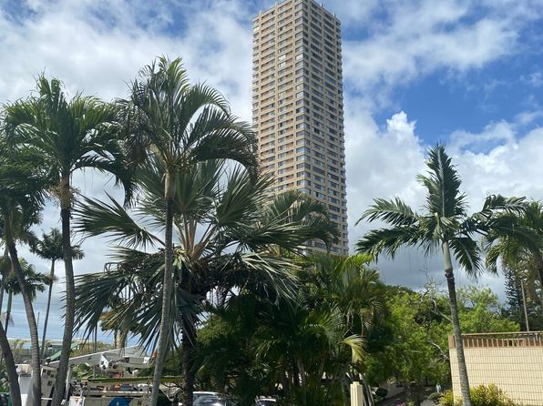 1060 Kamehameha Hwy #802