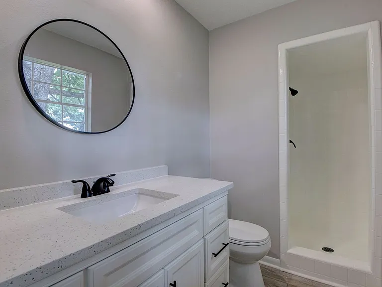 813 W A Ave 17_06152026