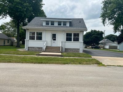 810 W Adams St, Clinton, IL, 61727